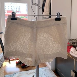 Lace white shorts